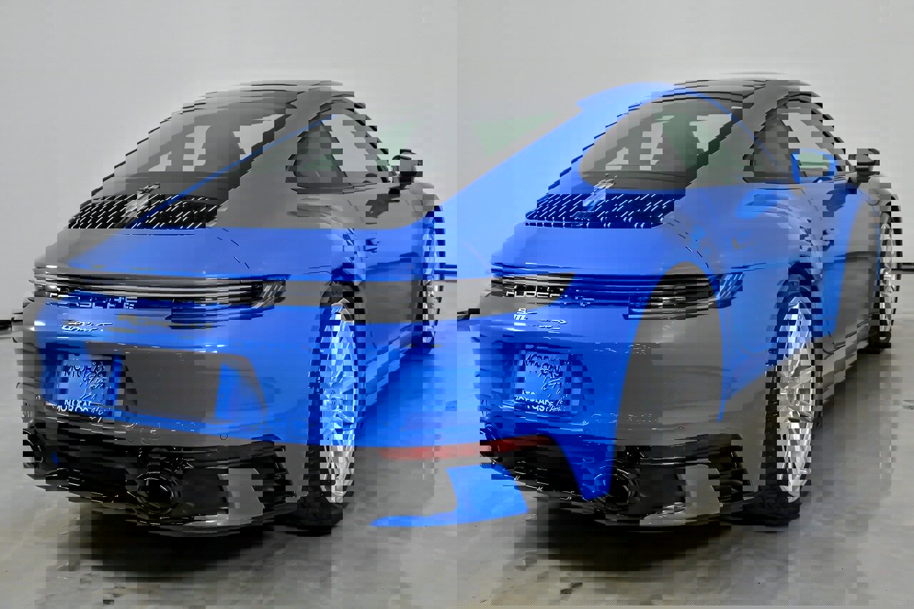 Used 2022 Porsche 911 Carrera 4S AWD/4WD image 12