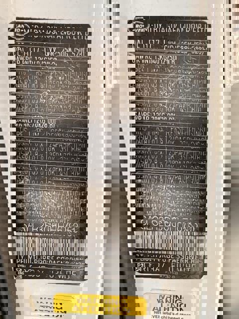 Used 2017 Land Rover Discovery Sport HSE image 29