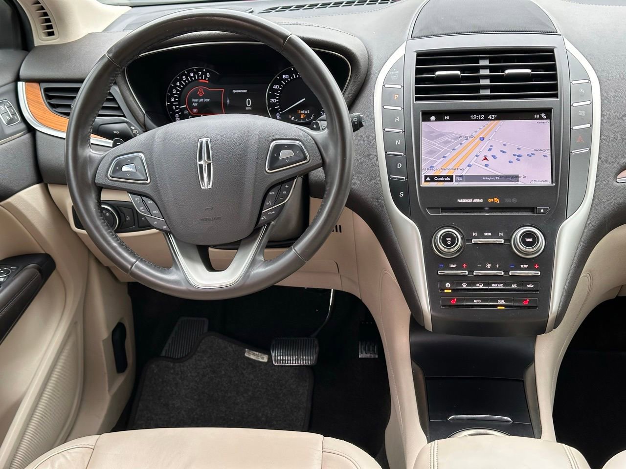 Used 2019 Lincoln MKC Select w/ Select Plus Package image 20