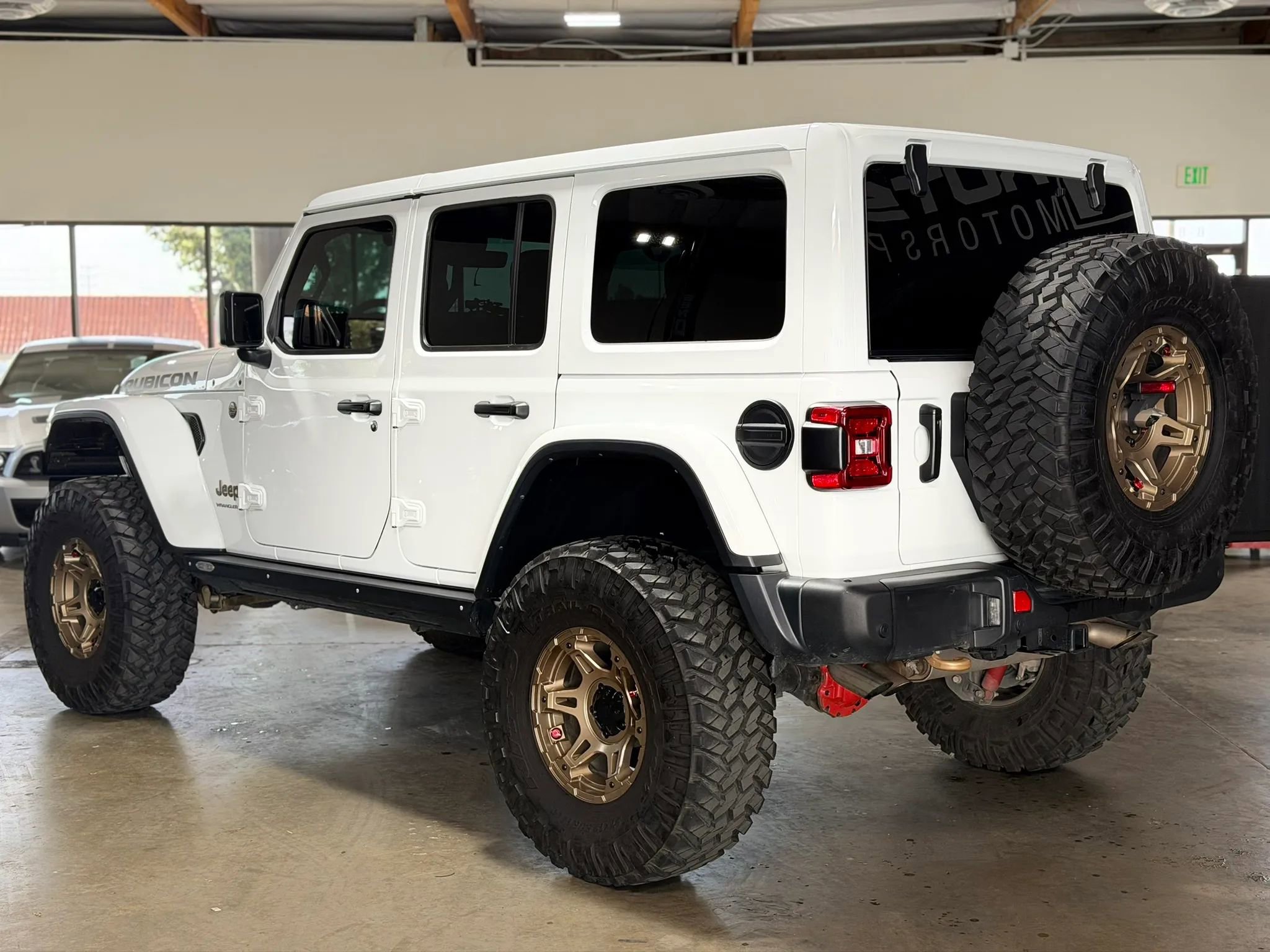 Used 2023 Jeep Wrangler Unlimited Rubicon 392 w/ Trailer Tow Package image 8