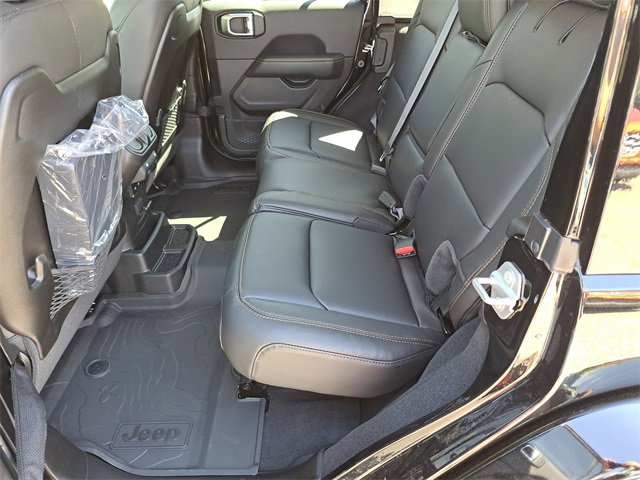 New 2025 Jeep Wrangler Sahara image 13