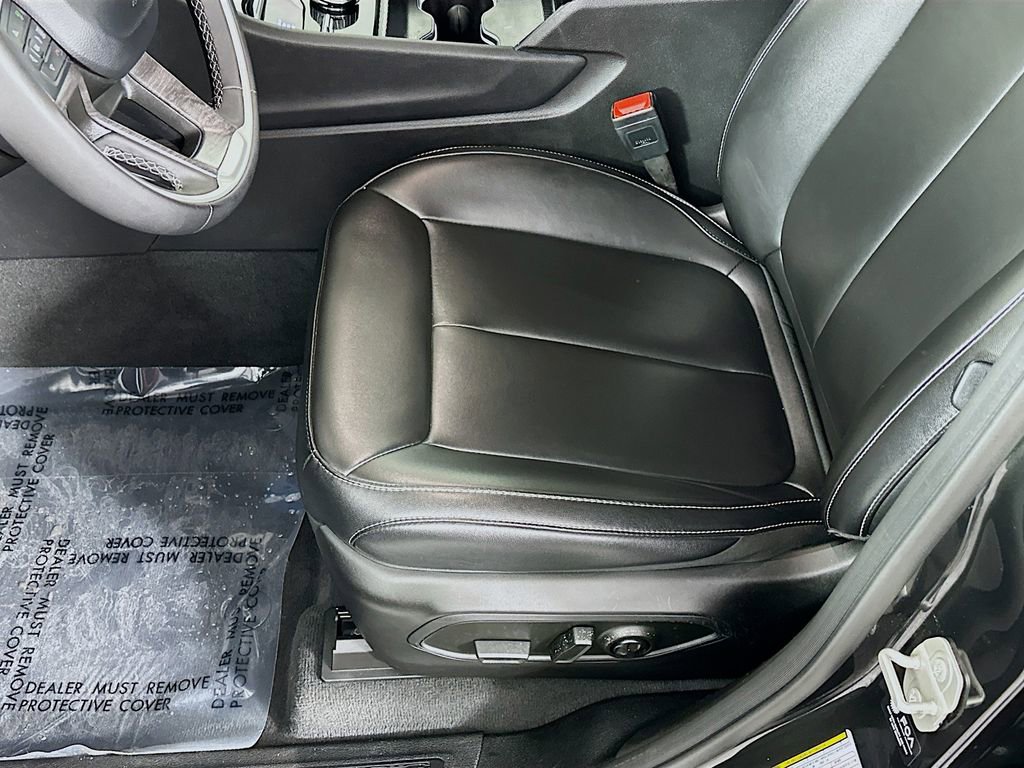 Certified 2024 Jeep Grand Cherokee Limited image 30