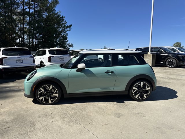 Used 2025 MINI Cooper S image 9