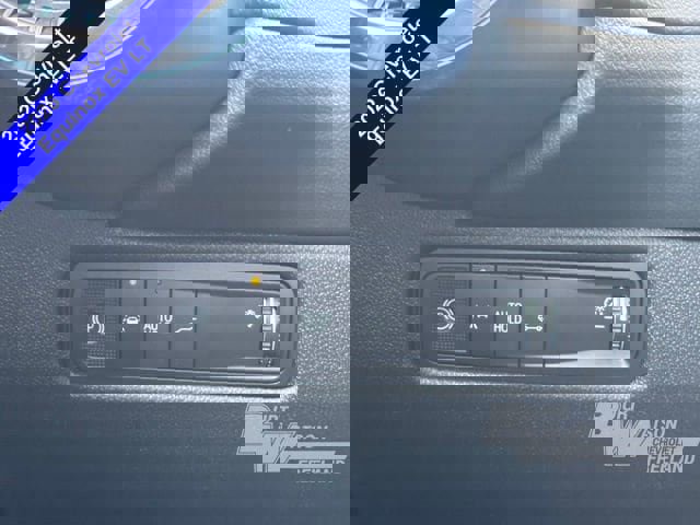 New 2026 Chevrolet Equinox EV LT image 16