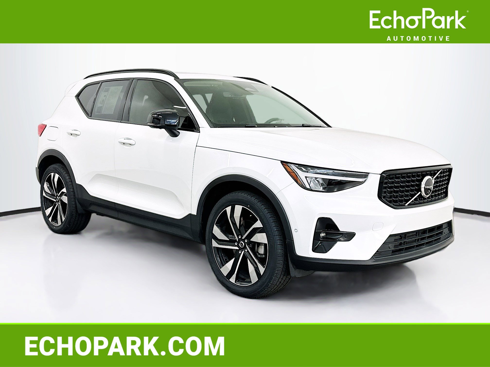 Used 2023 Volvo XC40 B5 Plus w/ Protection Package