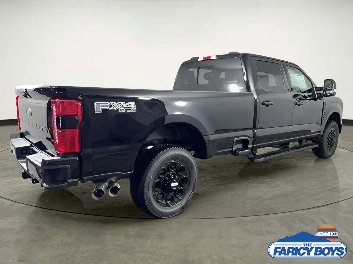 New 2026 Ford F350 Lariat w/ Black Appearance Package image 35