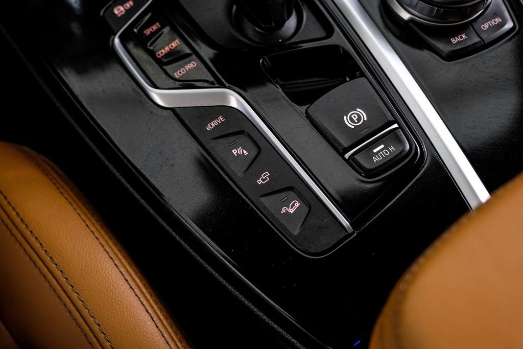 Used 2021 BMW X3 xDrive30e w/ Premium Package image 27