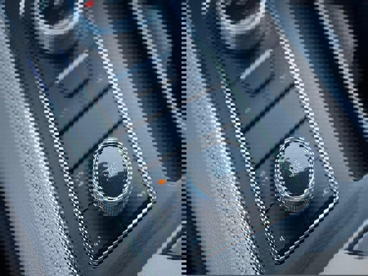 Used 2024 Ford Expedition Max XLT image 32