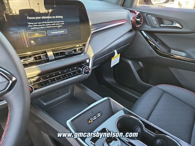 New 2026 Chevrolet Equinox RS w/ Convenience Package III AWD/4WD image 11