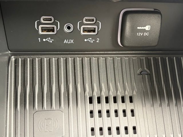 New 2026 Jeep Grand Cherokee Altitude AWD/4WD image 22