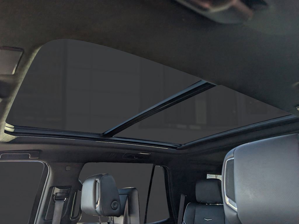 Certified 2025 Cadillac Escalade Premium Luxury image 14
