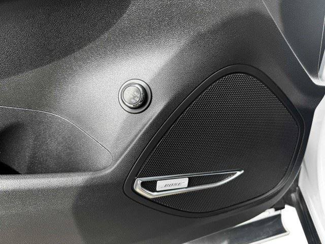 Used 2024 Buick Envision Avenir AWD/4WD image 23