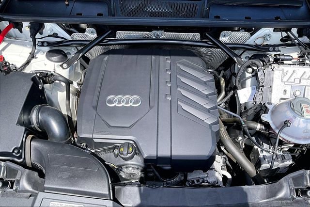 Used 2023 Audi Q5 2.0T Premium Plus w/ Premium Plus Package AWD/4WD image 31