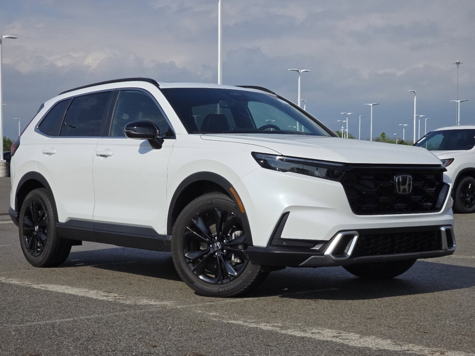 Used 2025 Honda CR-V Sport Touring image 2