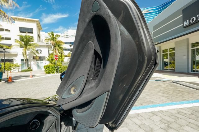 Used 2019 McLaren 600LT RWD image 84