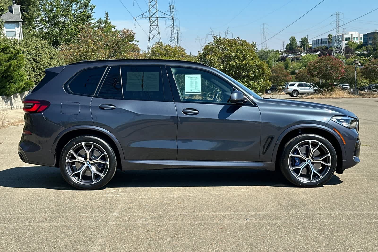 Used 2022 BMW X5 M50i AWD/4WD image 6