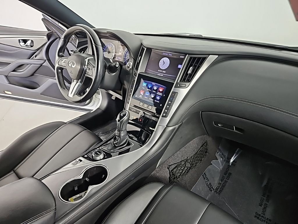 Used 2019 INFINITI Q60 3.0t w/ Cargo Package RWD image 13