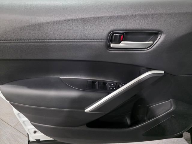Used 2025 Toyota Corolla Cross XSE w/ Convenience Package image 10