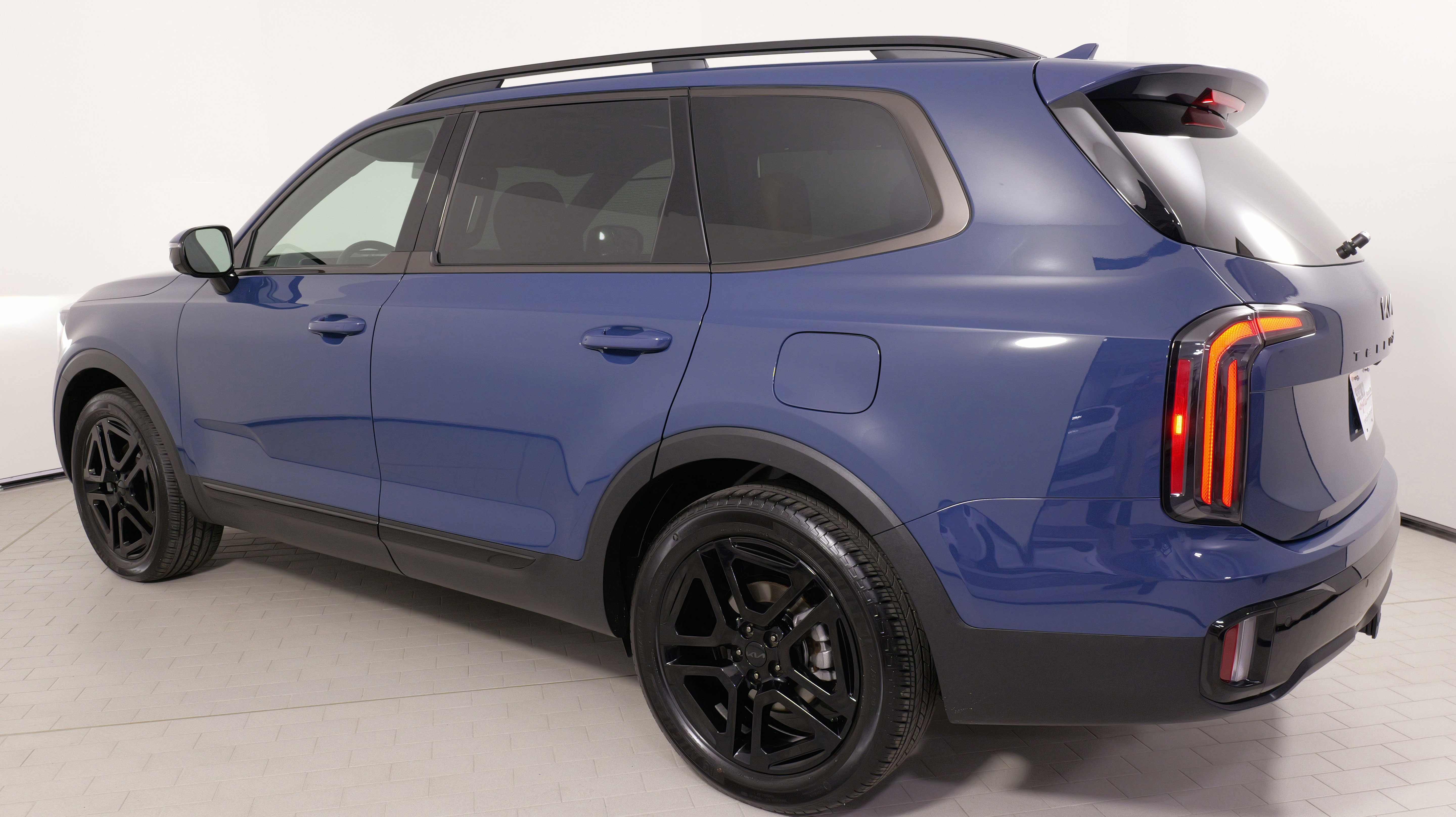 Used 2025 Kia Telluride SX X-Line image 17