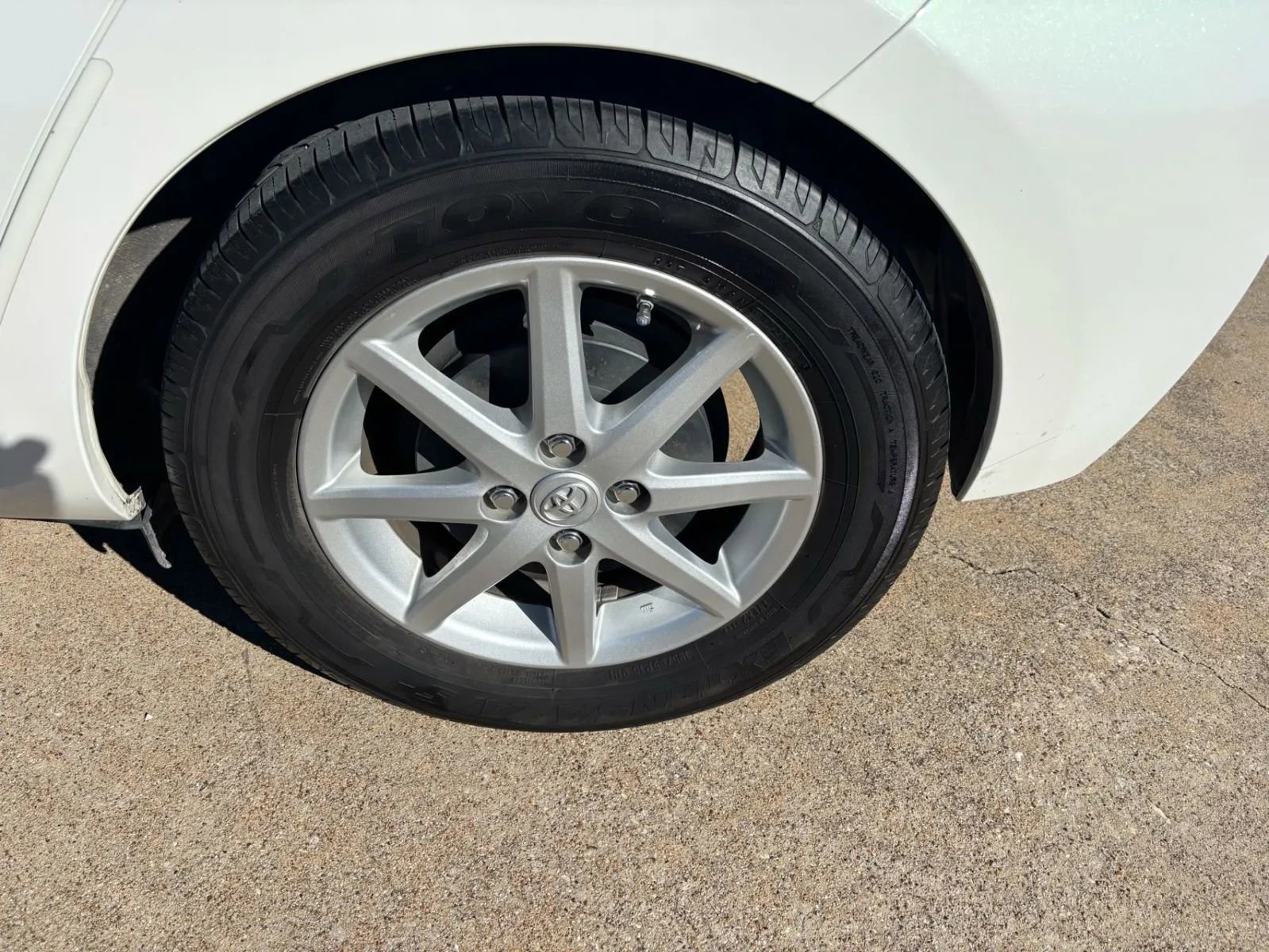 Used 2012 Toyota Prius C Three FWD image 8