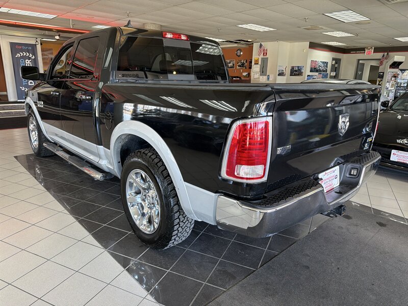 Used 2016 RAM 1500 Laramie RWD image 4