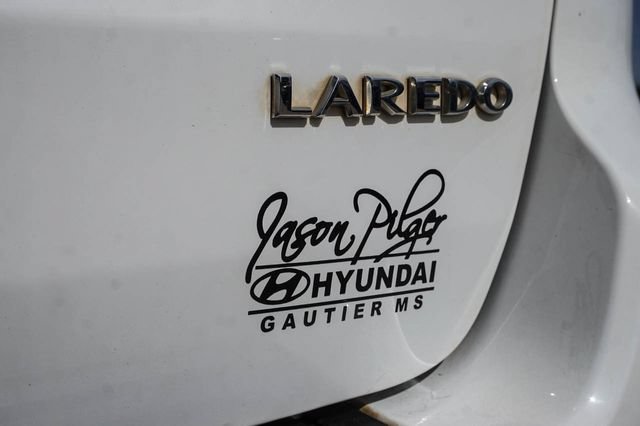 Used 2021 Jeep Grand Cherokee Laredo RWD image 4