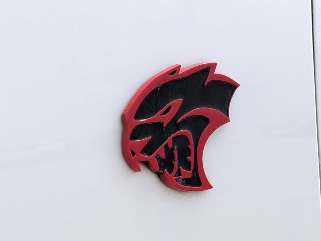 Used 2018 Dodge Charger SRT Hellcat w/ Harman/Kardon Audio Group RWD image 22