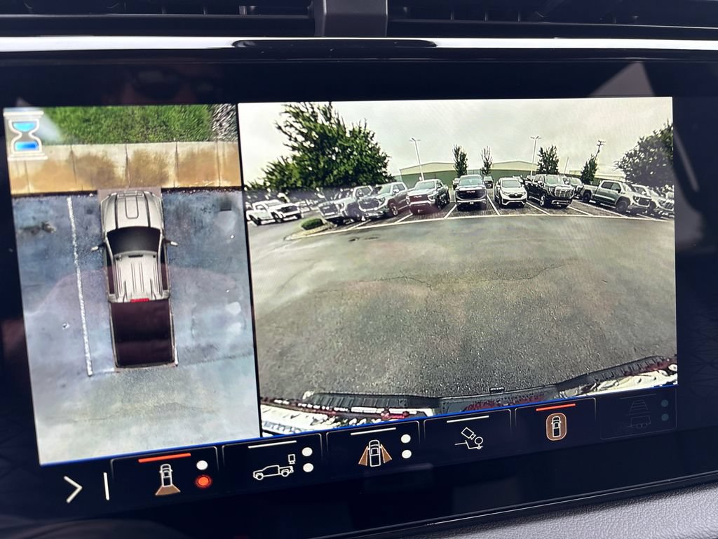 New 2026 GMC Sierra 2500 AT4 w/ AT4 Premium Plus Package AWD/4WD image 29