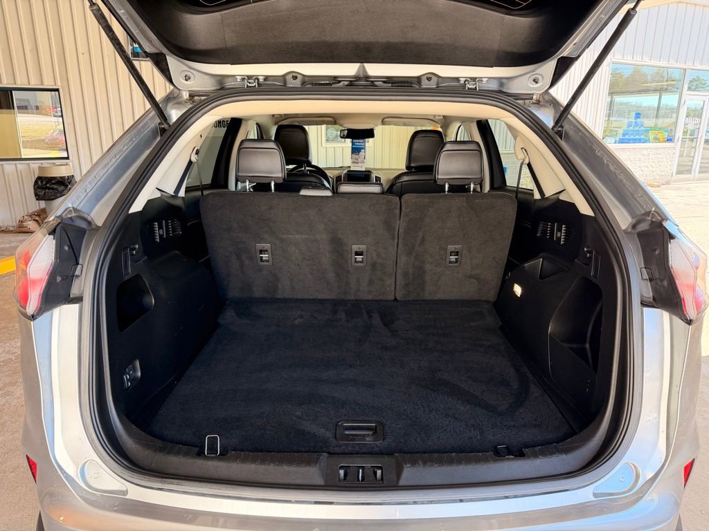 Used 2024 Ford Edge SEL image 8