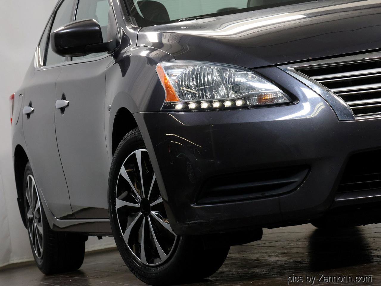 Used 2013 Nissan Sentra SV FWD image 4