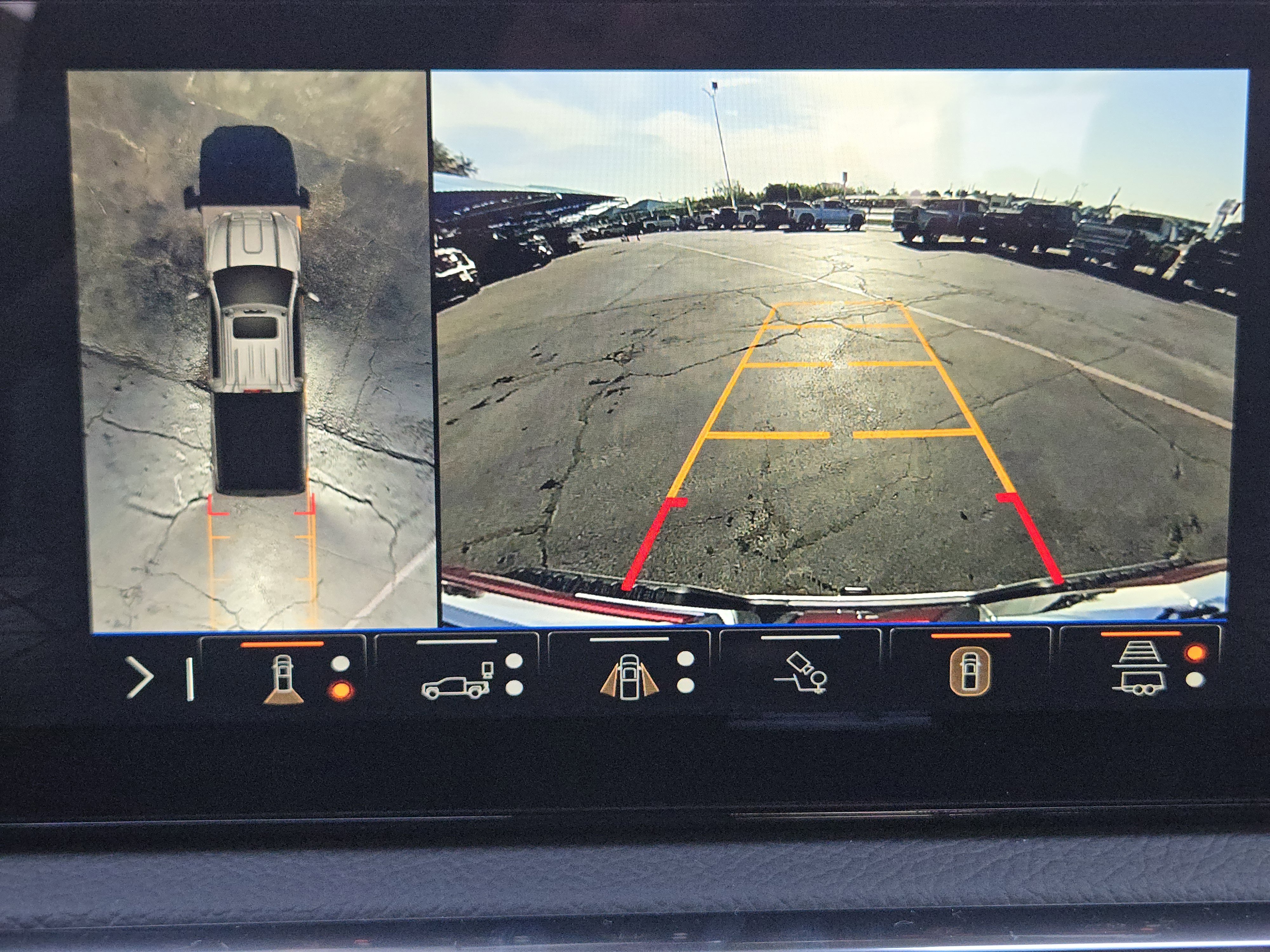 New 2026 GMC Sierra 2500 Denali w/ Denali Reserve Package image 15