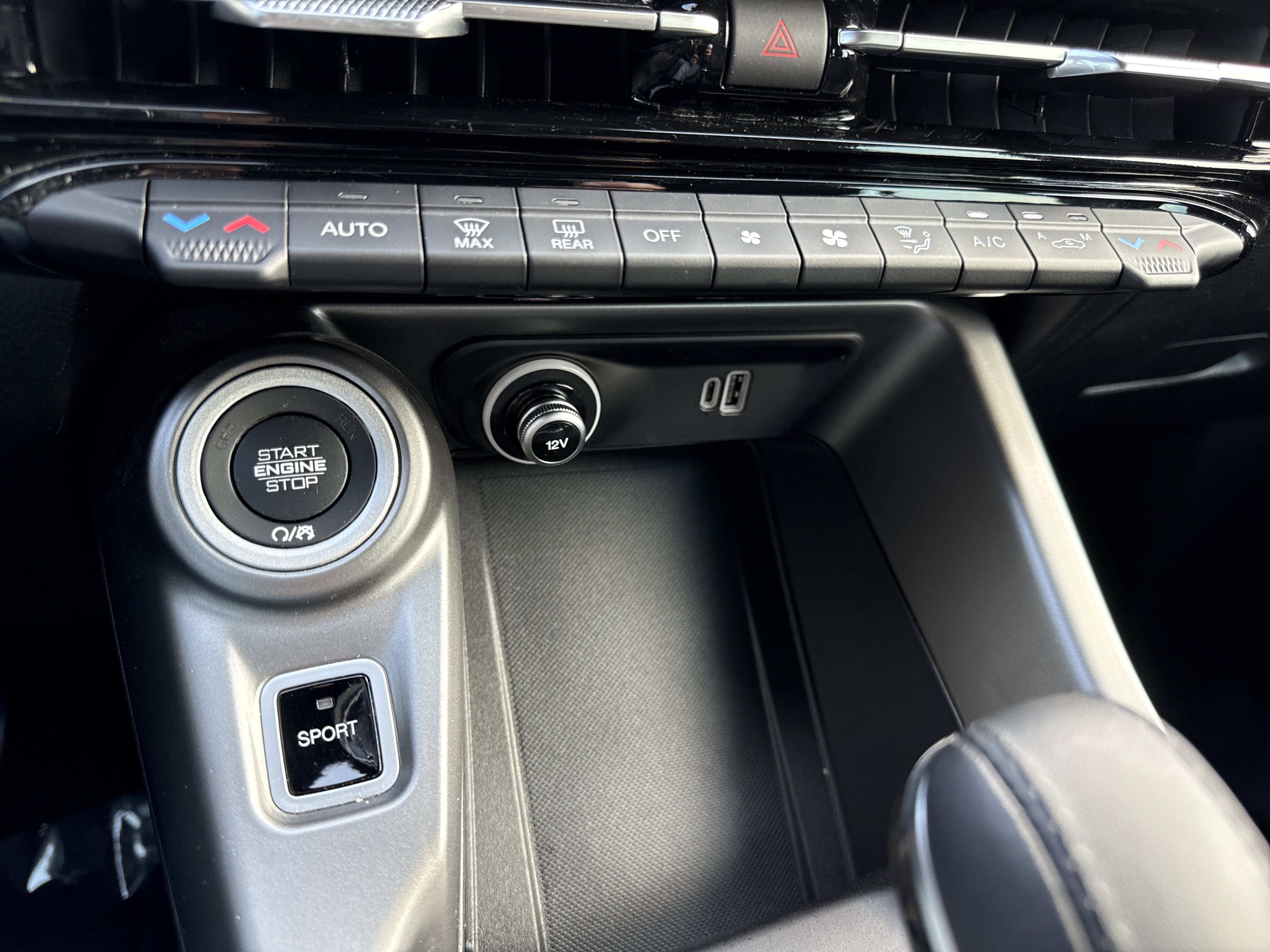 Used 2024 Dodge Hornet R/T AWD/4WD image 20