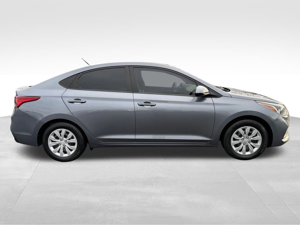 Used 2020 Hyundai Accent SE image 8