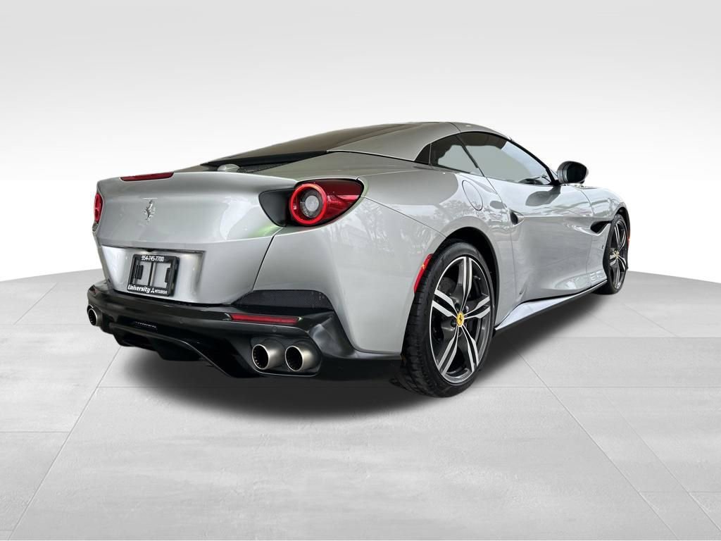 Used 2019 Ferrari Portofino image 6