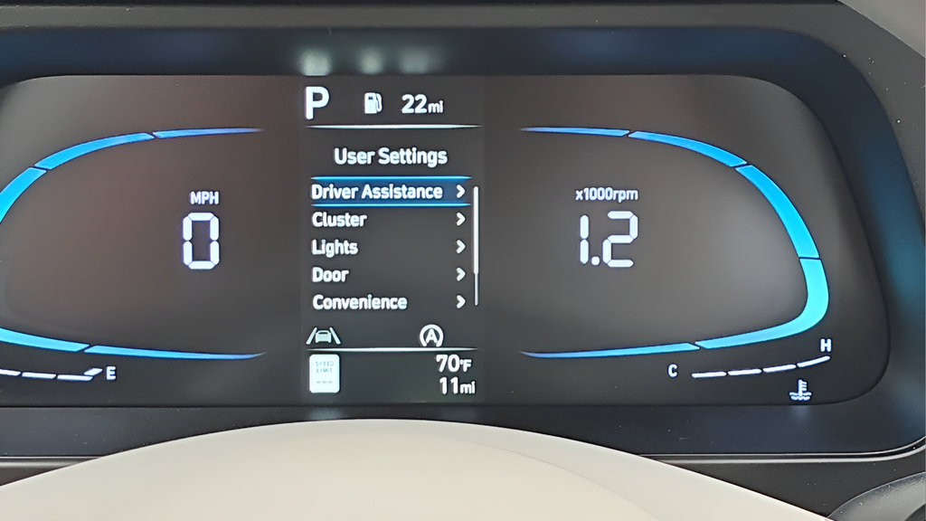 New 2026 Hyundai Elantra SE FWD image 17