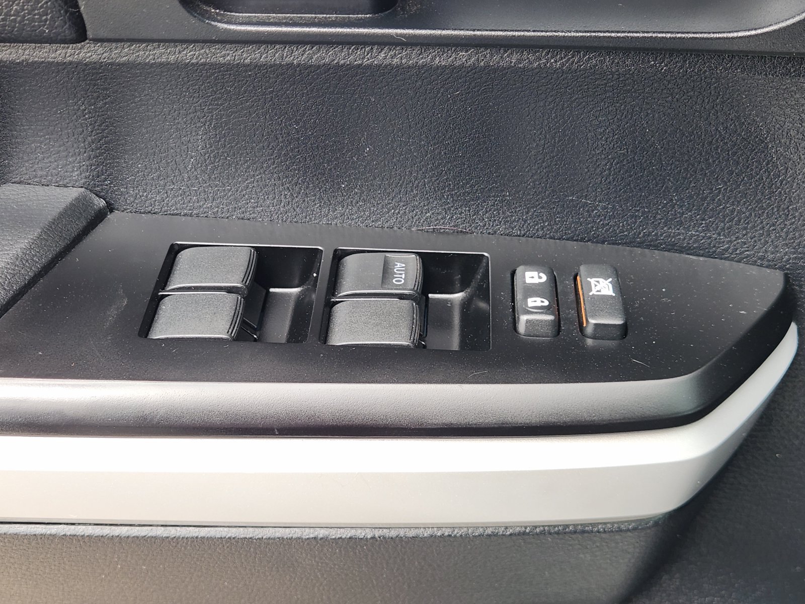 Used 2021 Toyota Tundra SR5 RWD image 28