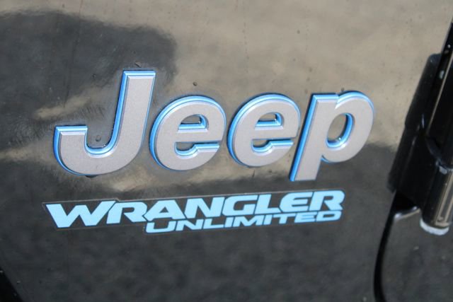 Used 2022 Jeep Wrangler Unlimited Rubicon 4xe w/ Steel Bumper Group AWD/4WD image 10