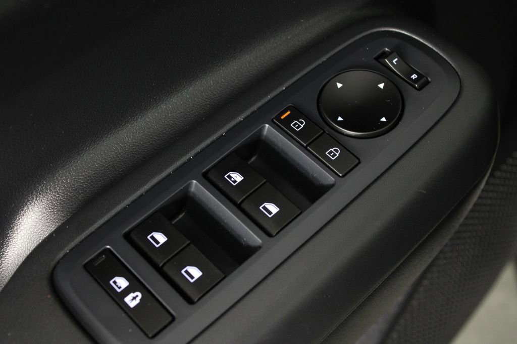 Used 2026 Hyundai Santa Fe SE image 24