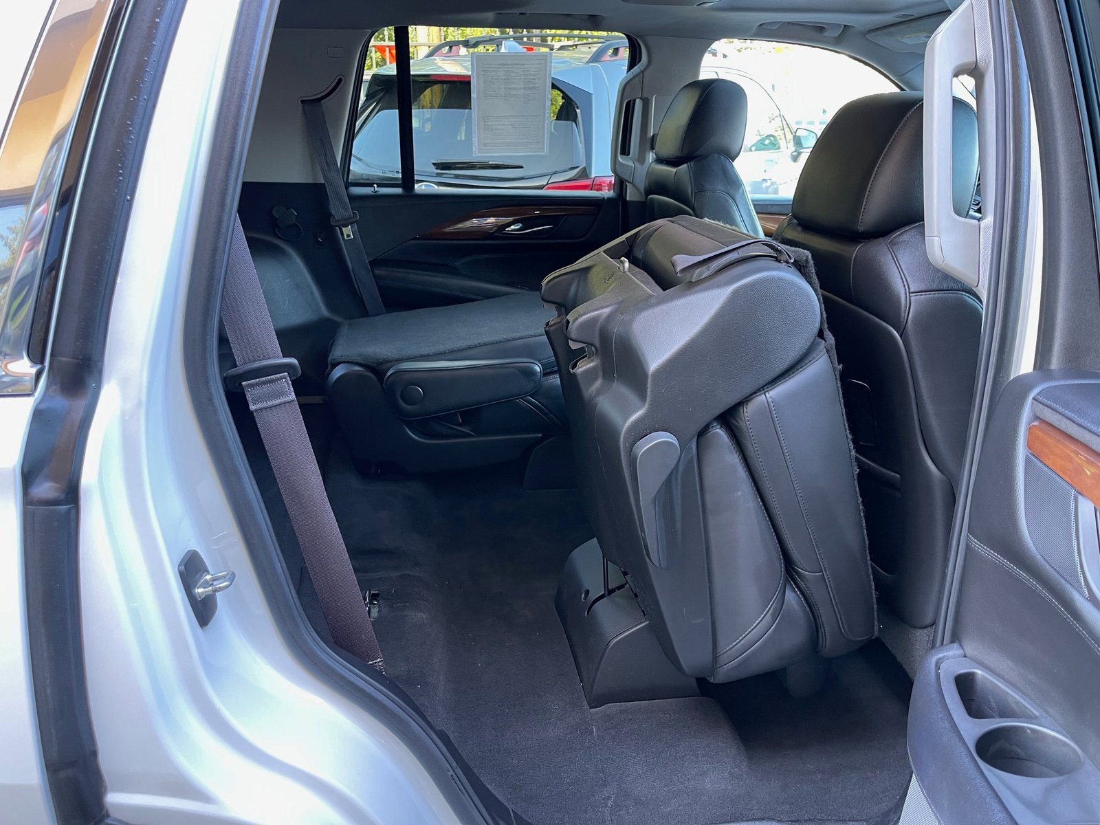 Used 2017 Cadillac Escalade Premium Luxury image 37