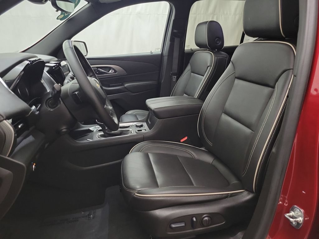 Certified 2023 Chevrolet Traverse Premier AWD/4WD image 9