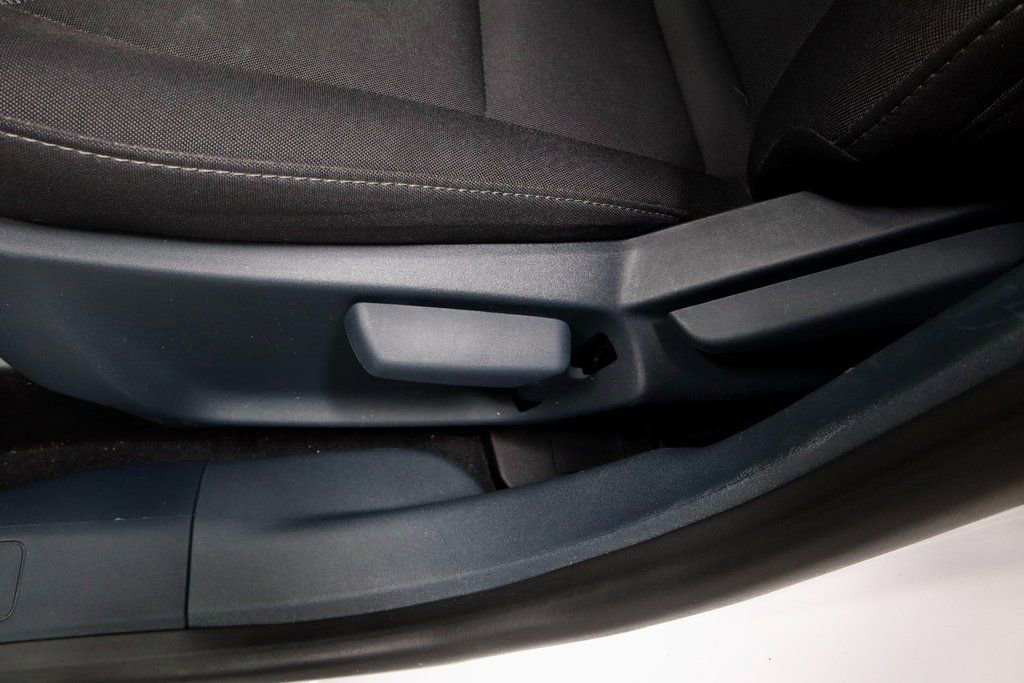 Certified 2024 Ford Maverick XL image 23