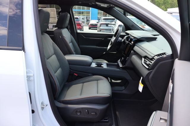 New 2026 GMC Acadia AT4 w/ Super Cruise Package AWD/4WD image 27