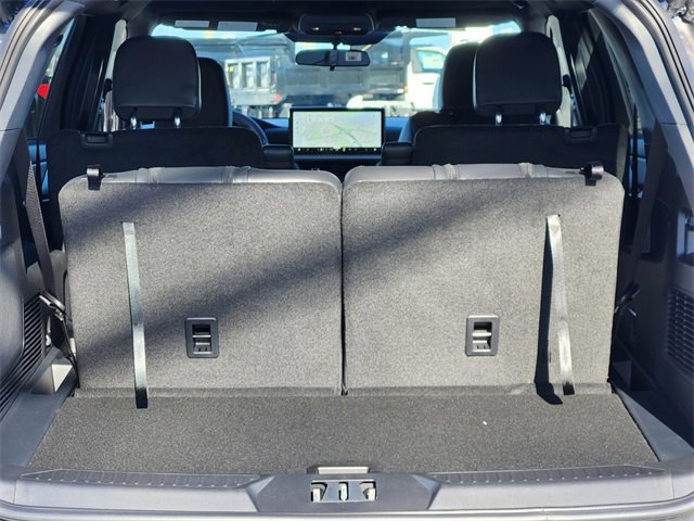 New 2026 Ford Explorer ST-Line image 33