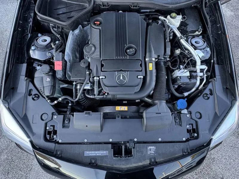 Used 2014 Mercedes-Benz SLK 250 image 13