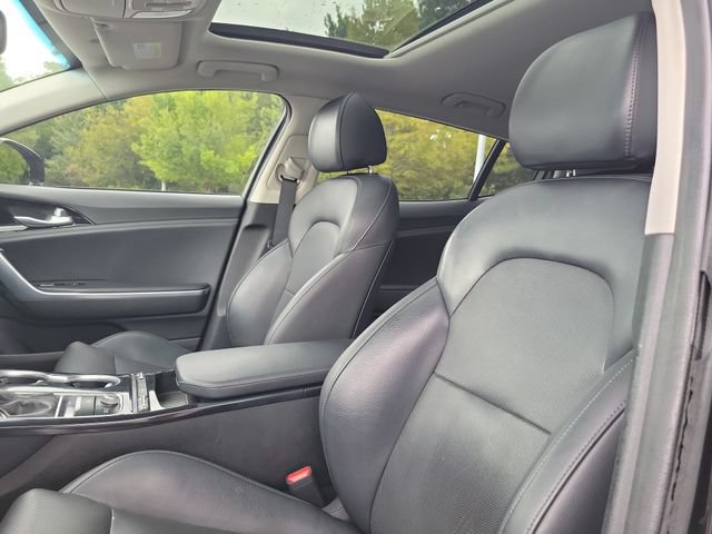 Used 2019 Kia Stinger Premium RWD image 14