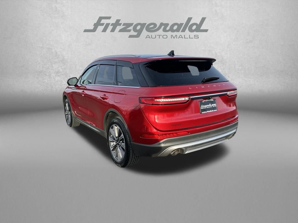 Used 2022 Lincoln Corsair Reserve w/ Equipment Group 201A image 5