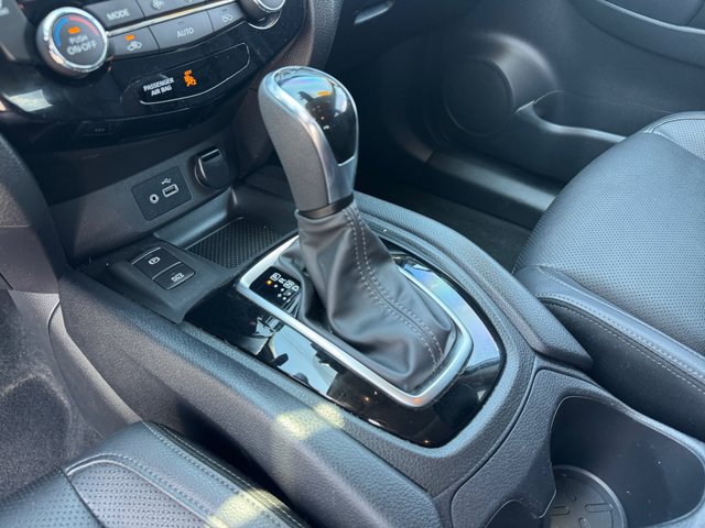 Used 2021 Nissan Rogue Sport SL w/ Premium Package AWD/4WD image 18
