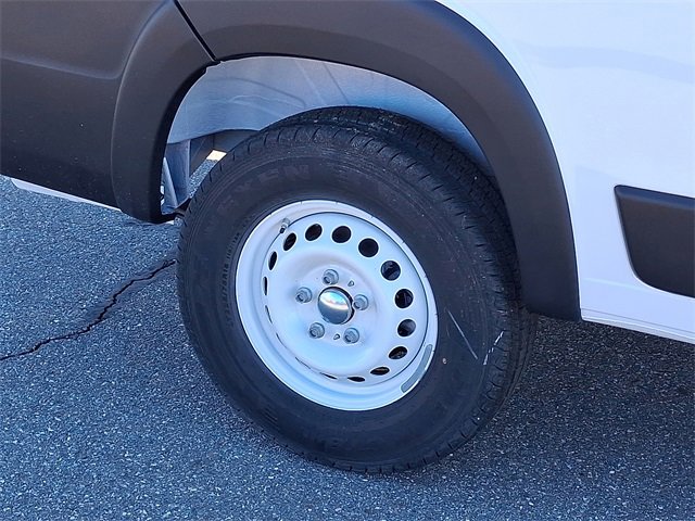 Used 2024 RAM ProMaster 2500 w/ Safety Group image 30