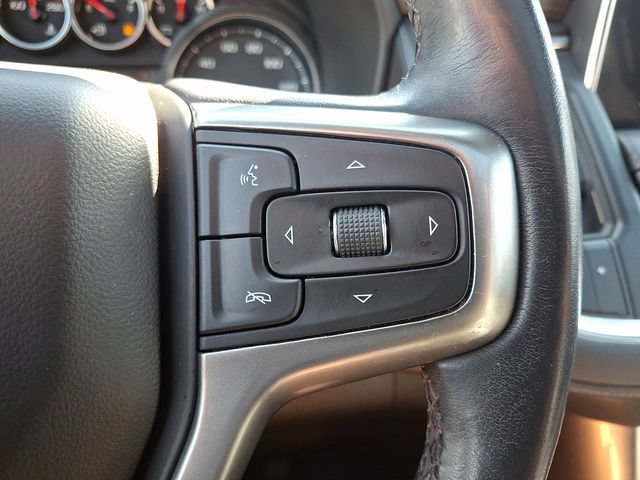 Used 2021 Chevrolet Suburban Z71 w/ Luxury Package AWD/4WD image 25