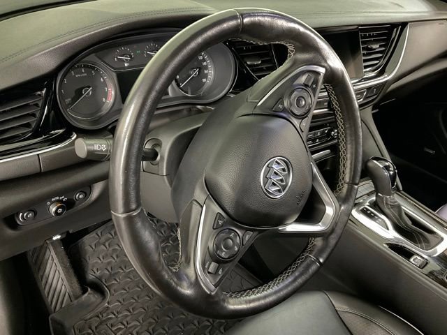 Used 2020 Buick Regal Avenir FWD image 23